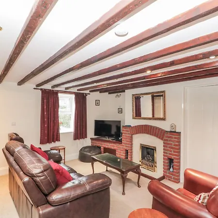 Holiday home Dove *